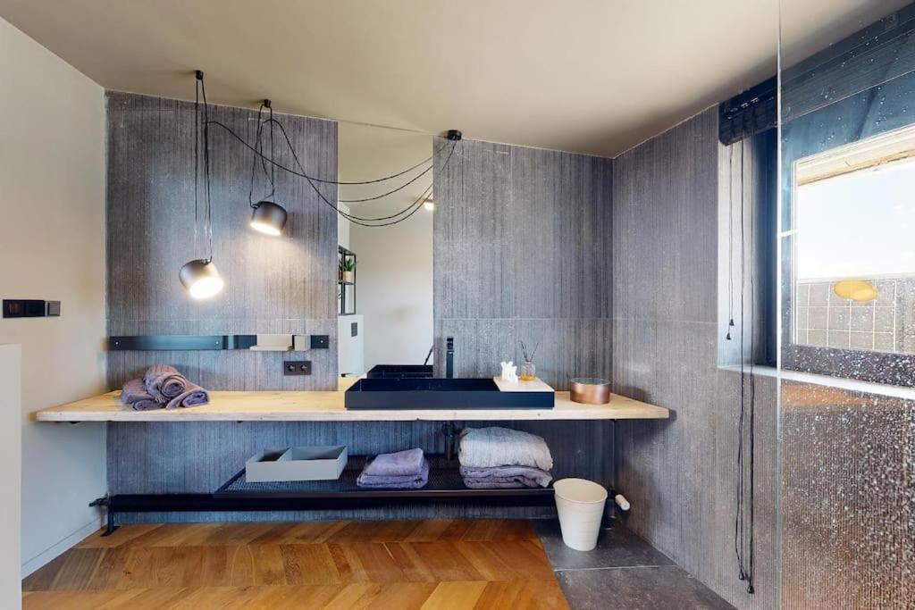 Appartement Stylovy Loft S Ohromnou Terasou à Bratislava Extérieur photo